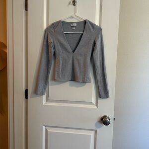 Aritzia Contour Heather Gray Top